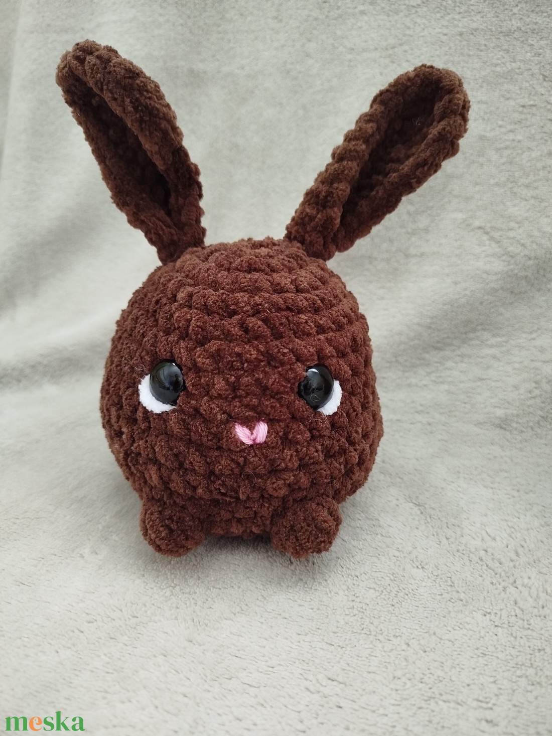 Horgolt gombóc nyuszi - játék & sport - plüssállat & játékfigura - nyuszi - Meska.hu