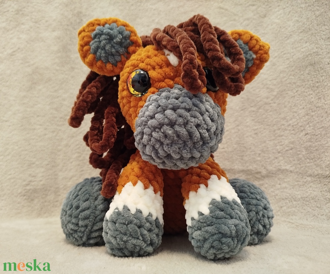 Horgolt lovacska - játék & sport - plüssállat & játékfigura - ló - Meska.hu