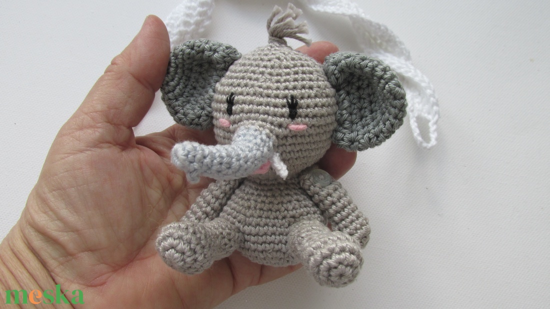 Adorján a kiselefánt - amigurumi elefánt - elefánt kabala - játék & sport - plüssállat & játékfigura - elefánt - Meska.hu Adorján a kiselefánt - amigurumi elefánt - elefánt kabala - játék & sport - plüssállat & játékfigura - elefánt - Meska.hu