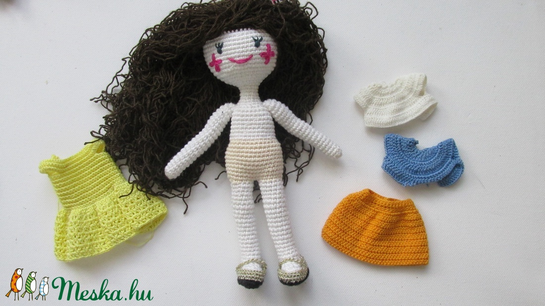 Flóra baba - amigurumi baba - horgolt baba - göndaörbababhorgolt baba ruhatárral - öltöztethető horgolt baba - játékbaba - játék & sport - baba & babaház - öltöztethető baba - Meska.hu Flóra baba - amigurumi baba - horgolt baba - göndaörbababhorgolt baba ruhatárral - öltöztethető horgolt baba - játékbaba - játék & sport - baba & babaház - öltöztethető baba - Meska.hu