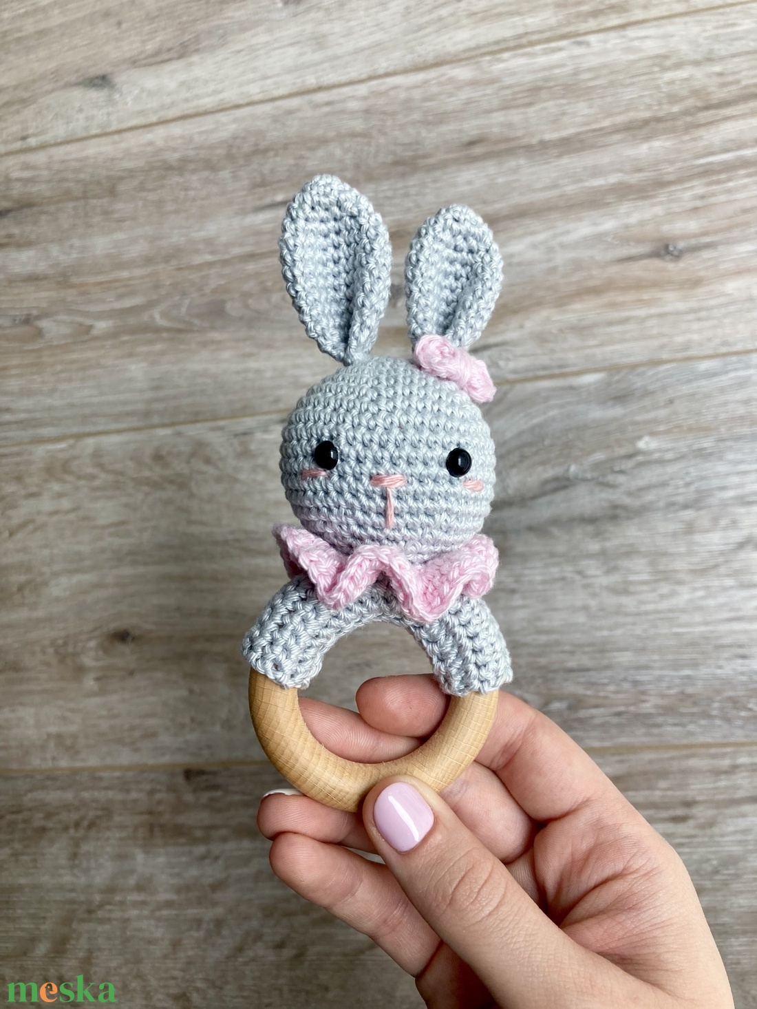 Nyuszi baba csörgő és rágóka - játék & sport - 3 éves kor alattiaknak - csörgő - Meska.hu