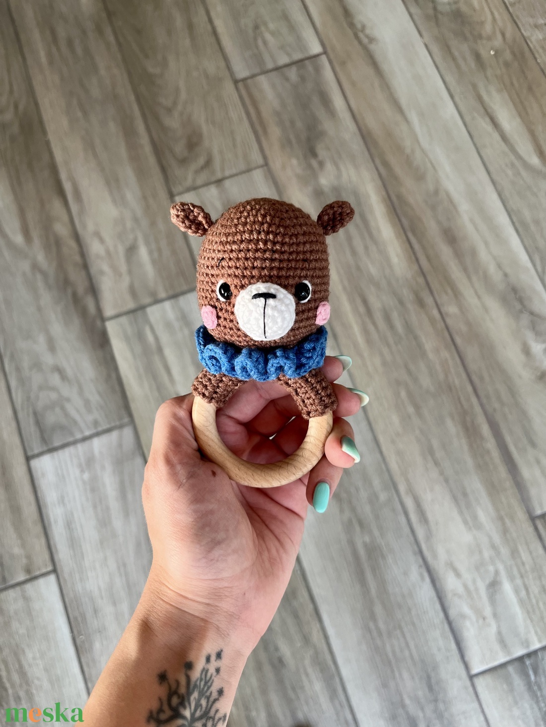 Horgolt maci csörgő - játék & sport - 3 éves kor alattiaknak - csörgő - Meska.hu