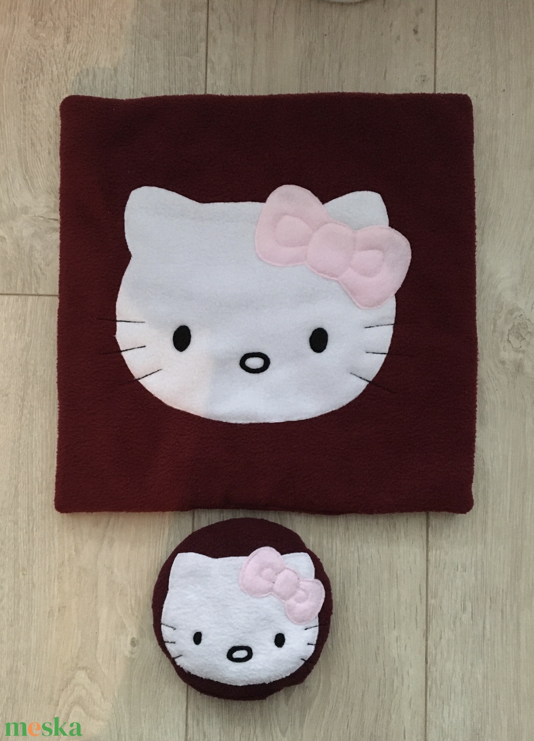 Hello Kitty ülőpárna és babzsák - otthon & életmód - lakástextil - párna & párnahuzat - Meska.hu Hello Kitty ülőpárna és babzsák - otthon & életmód - lakástextil - párna & párnahuzat - Meska.hu
