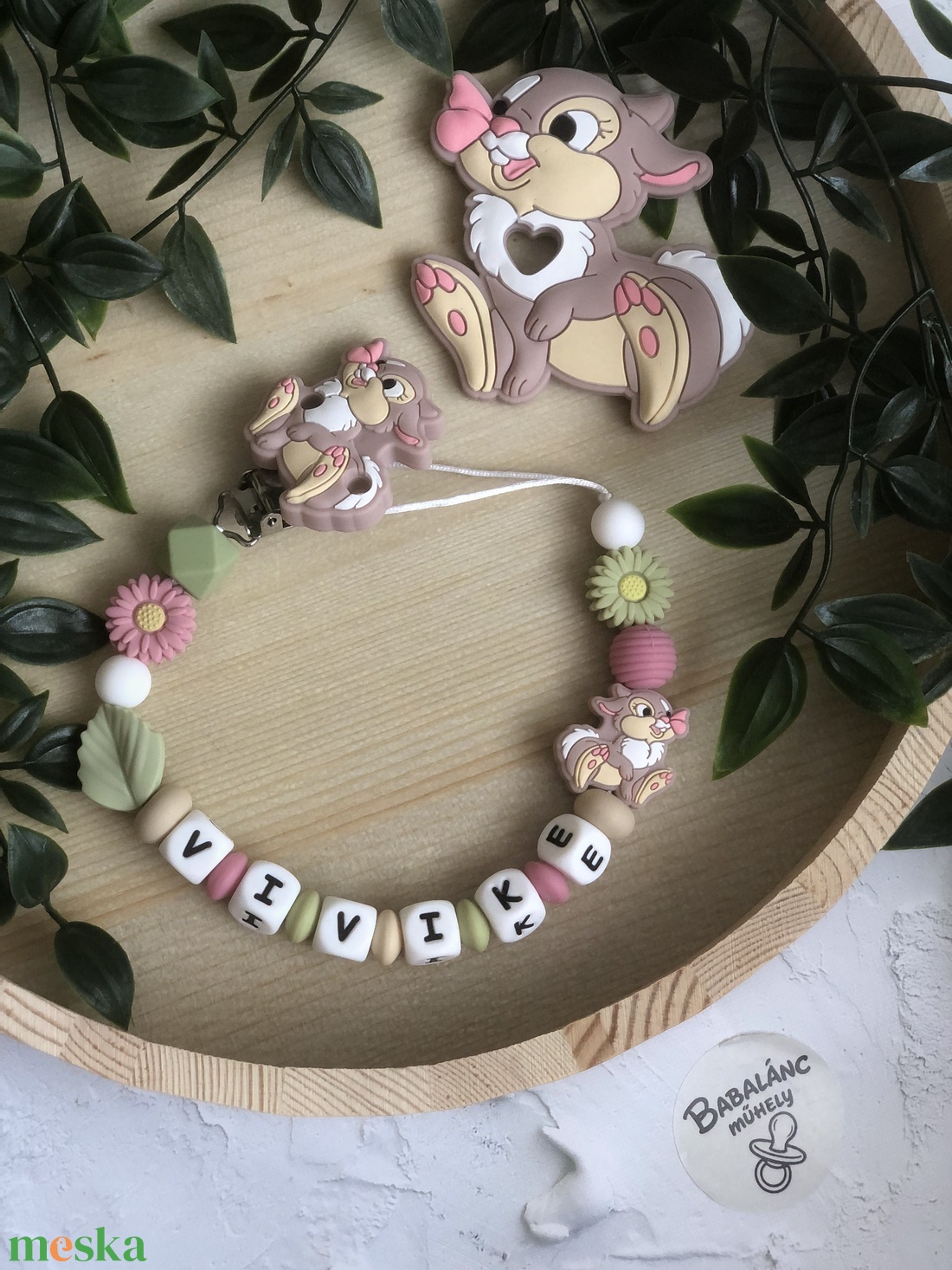 Rágcsalánc nyuszi mályva/zöld színben  - baba - mama - baba játékok - cumilánc - Meska.hu