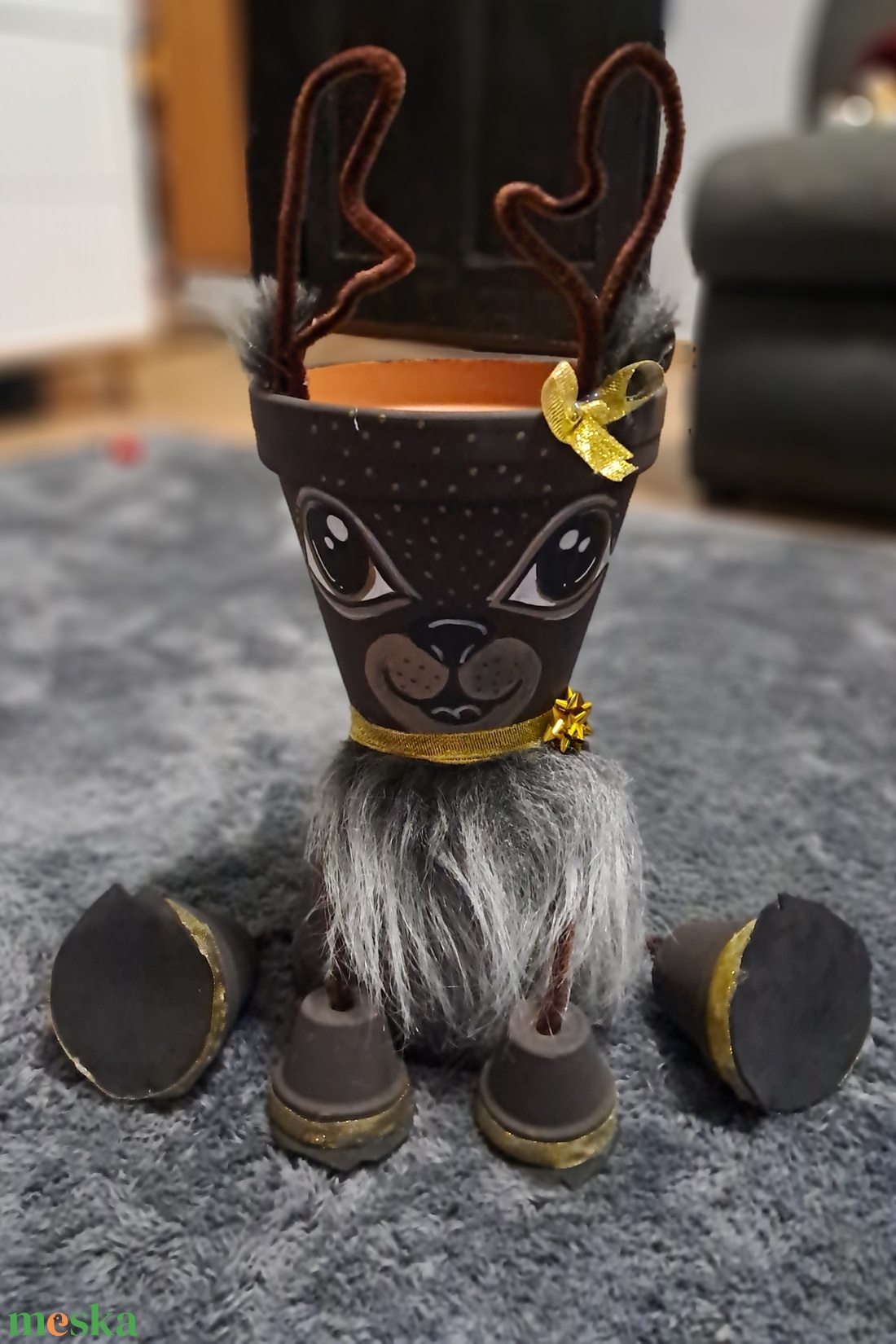 Ülő szarvas cserépbaba  - otthon & életmód - dekoráció - virágdísz és tartó - cserép & kaspó - Meska.hu
