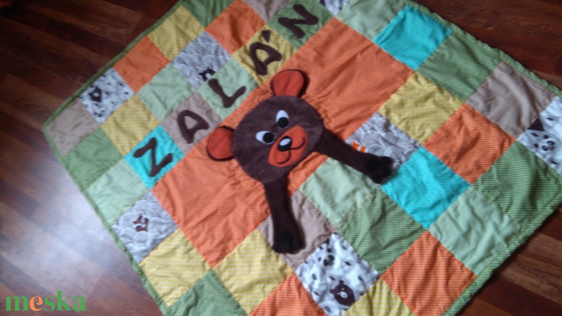 Patchwork babatakaró, névvel és kukucskálós maci fejjel - otthon & életmód - babaszoba, gyerekszoba - babatakaró, gyerek pléd - Meska.hu Patchwork babatakaró, névvel és kukucskálós maci fejjel - otthon & életmód - babaszoba, gyerekszoba - babatakaró, gyerek pléd - Meska.hu