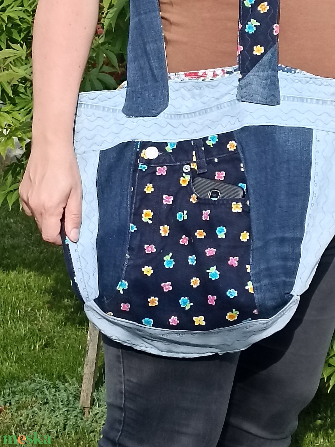 Patchwork farmer táska csupa ujra hasznosított anyagból rengeteg zsebbel  - táska & tok - bevásárlás & shopper táska - shopper, textiltáska, szatyor - Meska.hu