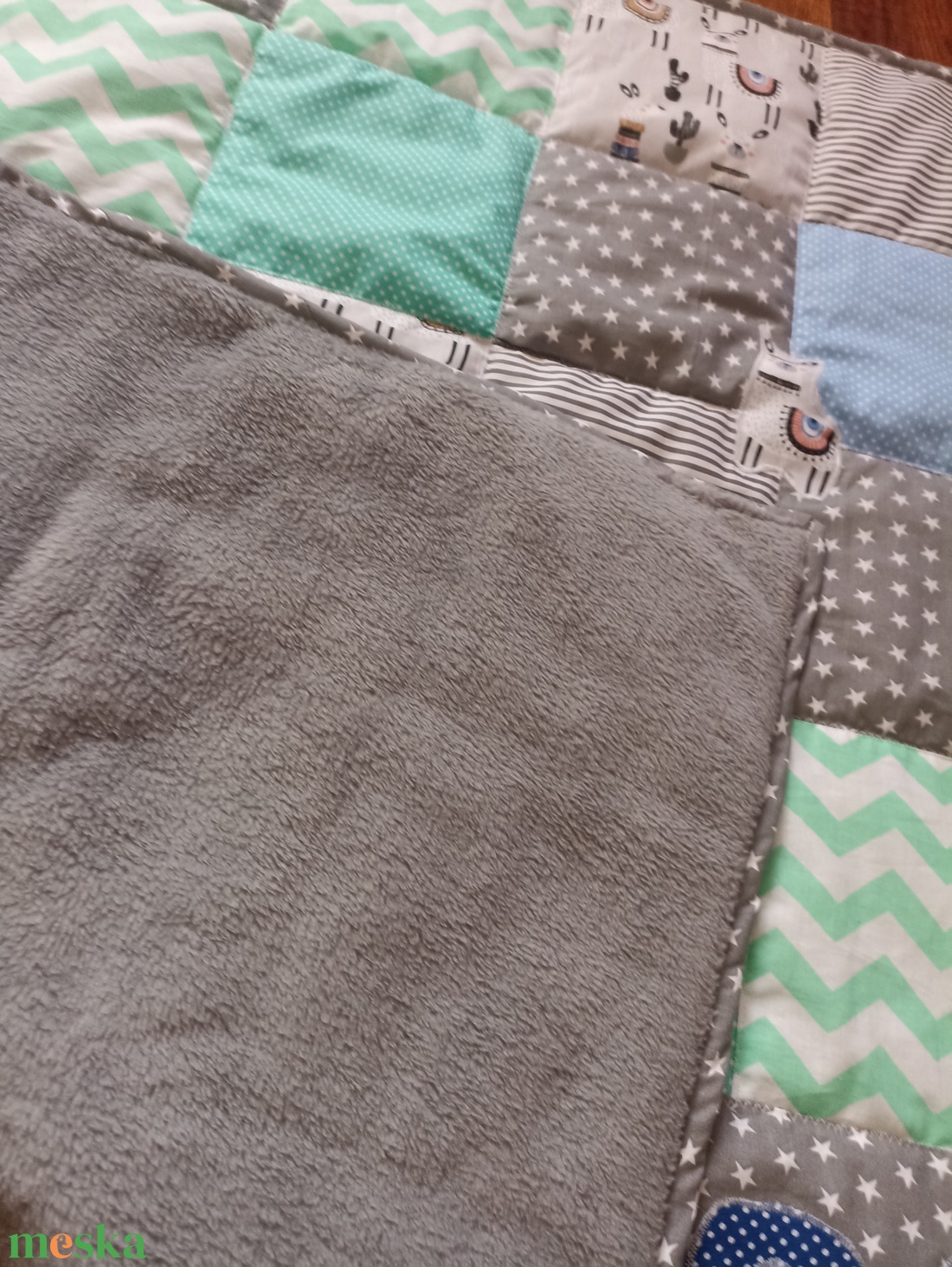 Patchwork babatakaró, kisfiús színösszetételben, névvel - otthon & életmód - babaszoba, gyerekszoba - babatakaró, gyerek pléd - Meska.hu Patchwork babatakaró, kisfiús színösszetételben, névvel - otthon & életmód - babaszoba, gyerekszoba - babatakaró, gyerek pléd - Meska.hu