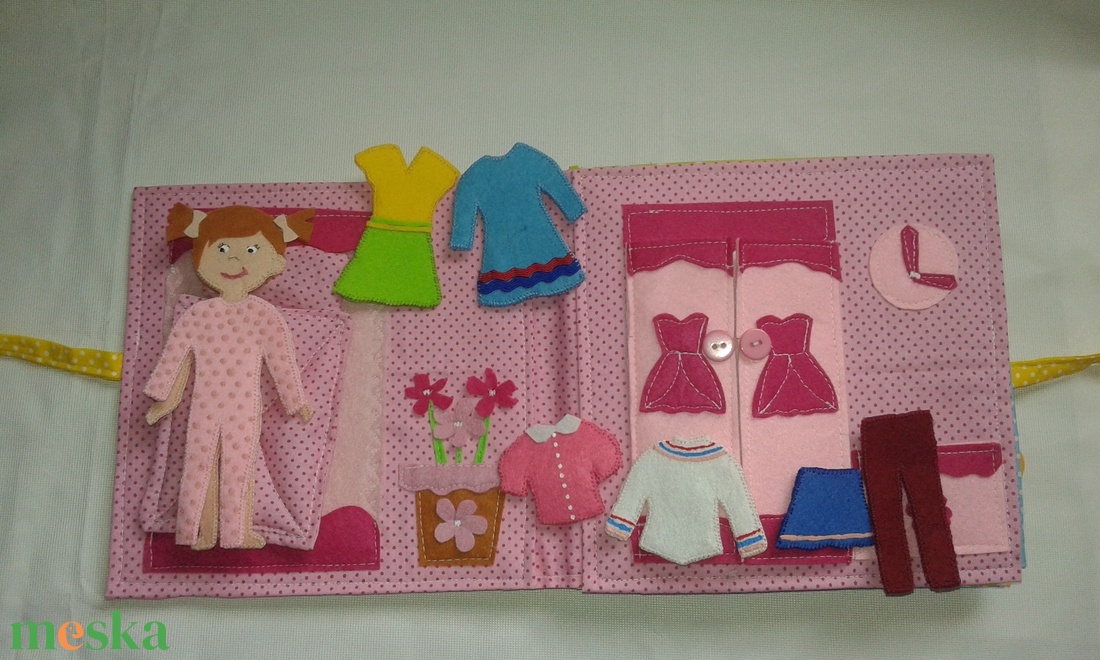 Kislányoknak, 6 oldalas textil könyv, foglalakoztató, készségfejlesztő játék, csendeskönyv - - Meska.hu Kislányoknak, 6 oldalas textil könyv, foglalakoztató, készségfejlesztő játék, csendeskönyv - - Meska.hu