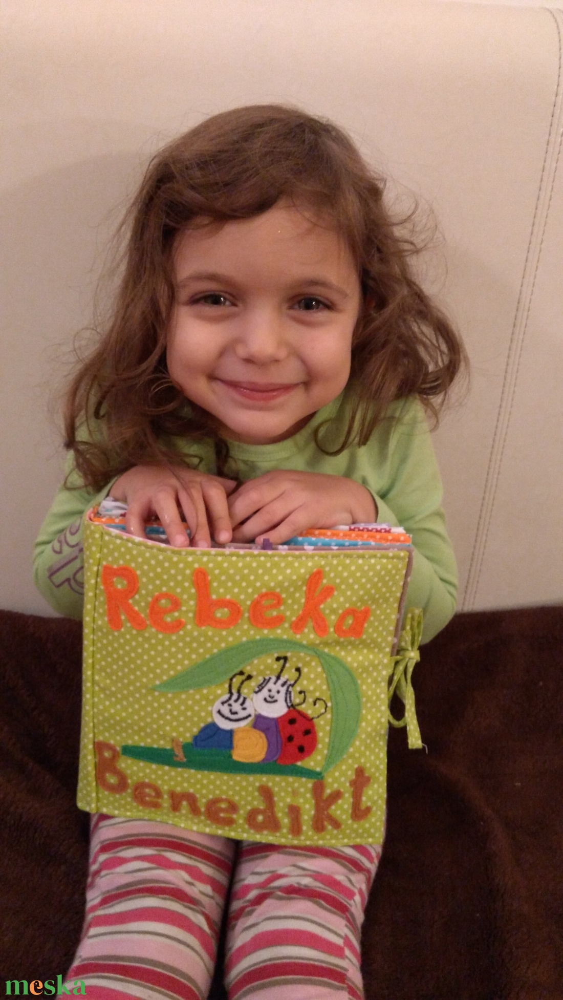 Névvel ellátott babakocka, cuki babafejjel, extrán személyre szabva keresztelőre, babaváróra, szülinapra  - baba - mama - baba játékok - babakocka - Meska.hu