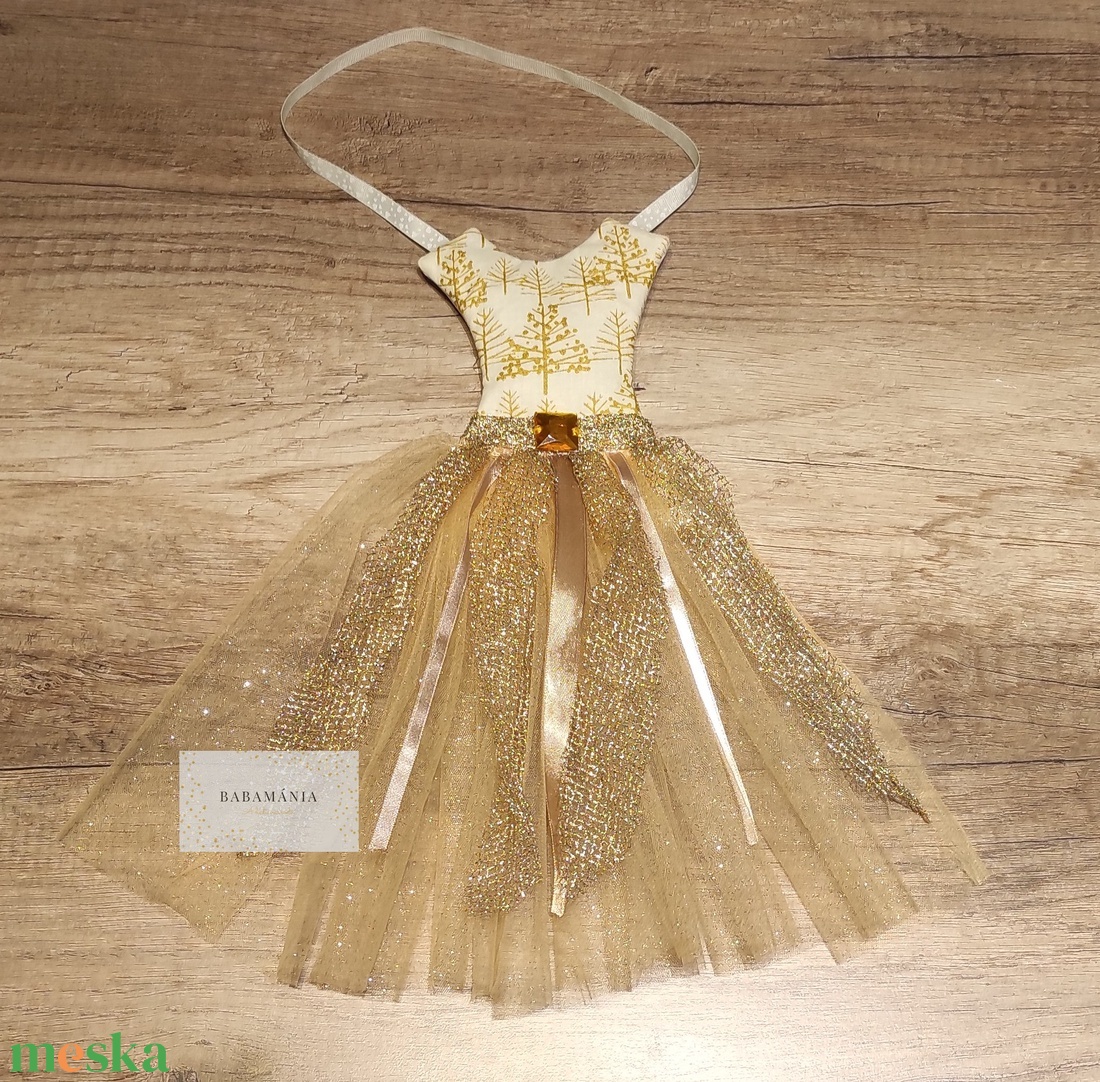 Hajcsatt és hajgumi tartó ruhácska - ruha & divat - hajdísz & hajcsat - hajdísz - Meska.hu