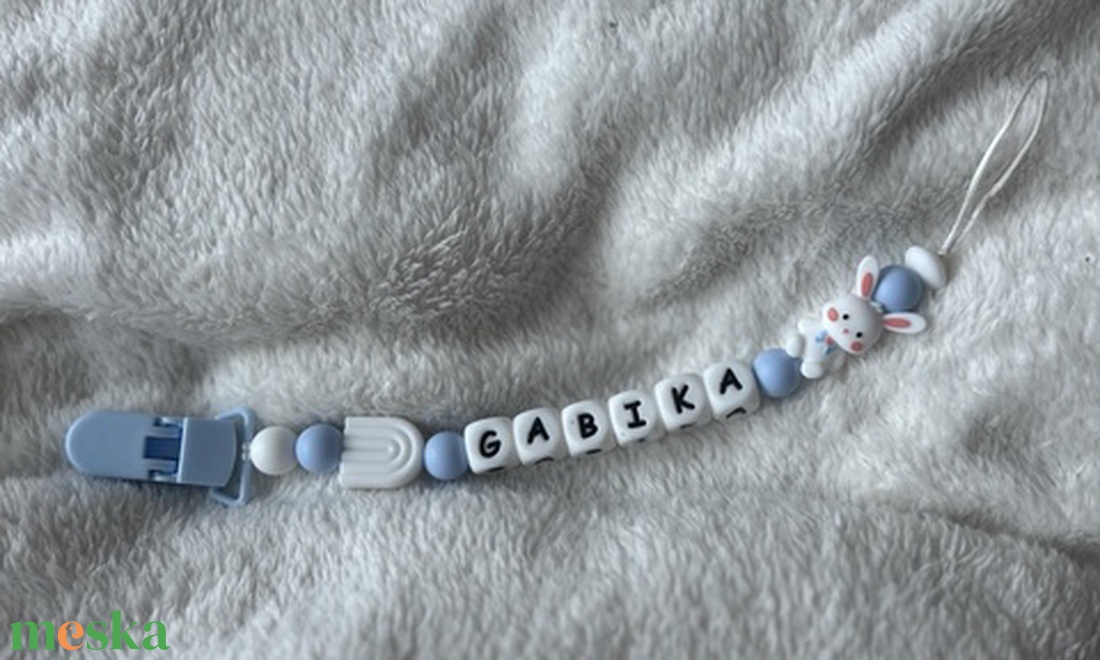 ���Nyuszis egyedi cumilánc��� - baba - mama - baba játékok - cumilánc - Meska.hu