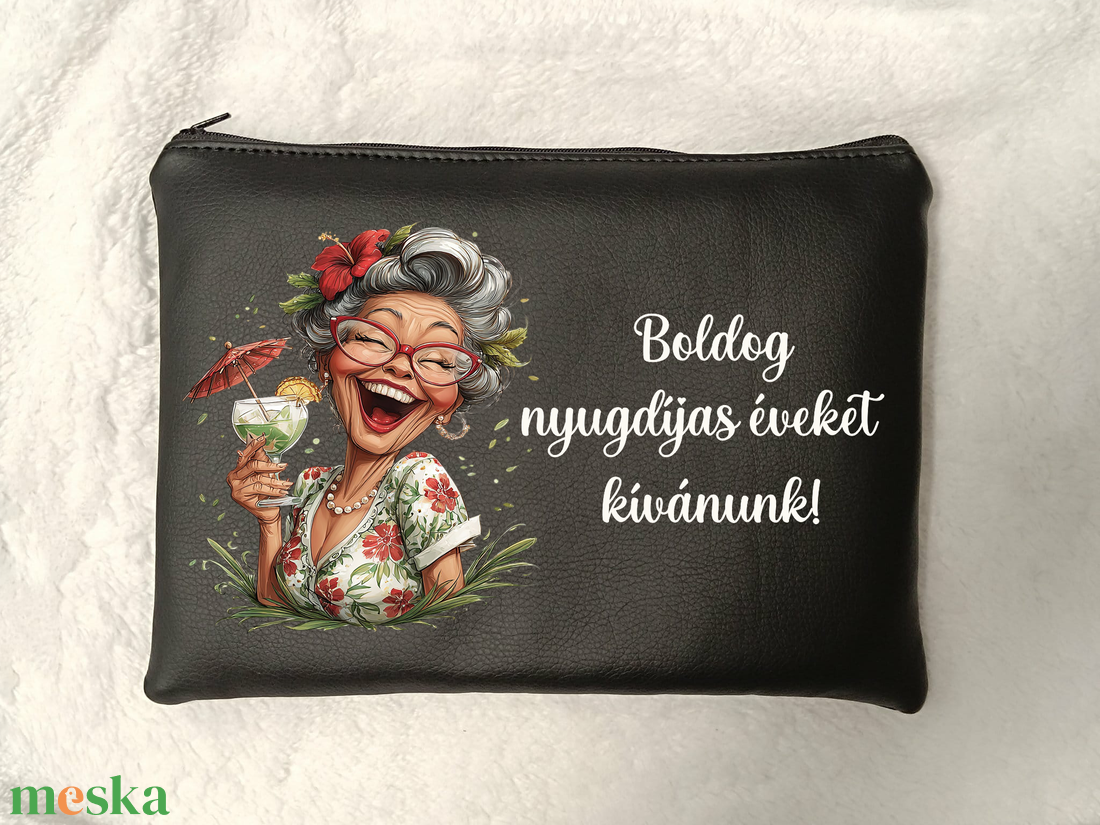  Textilbőr nyugdíjas búcsúzó neszesszer neszi - táska & tok - neszesszer - Meska.hu