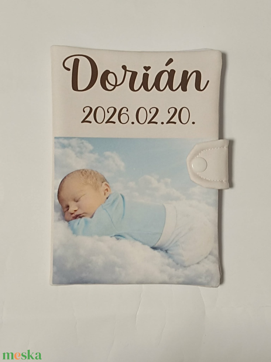 Fényképes egészségügyi kiskönyv borító névvel születési dátummal - baba - mama - babaemlékek - egészségügyi kiskönyv borító - Meska.hu