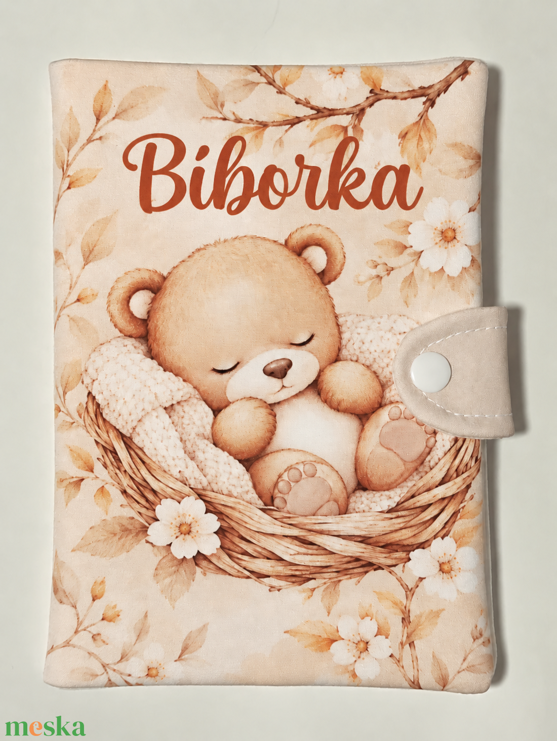 Egészségügyi kiskönyv borító névvel maci mintával - baba - mama - babaemlékek - egészségügyi kiskönyv borító - Meska.hu