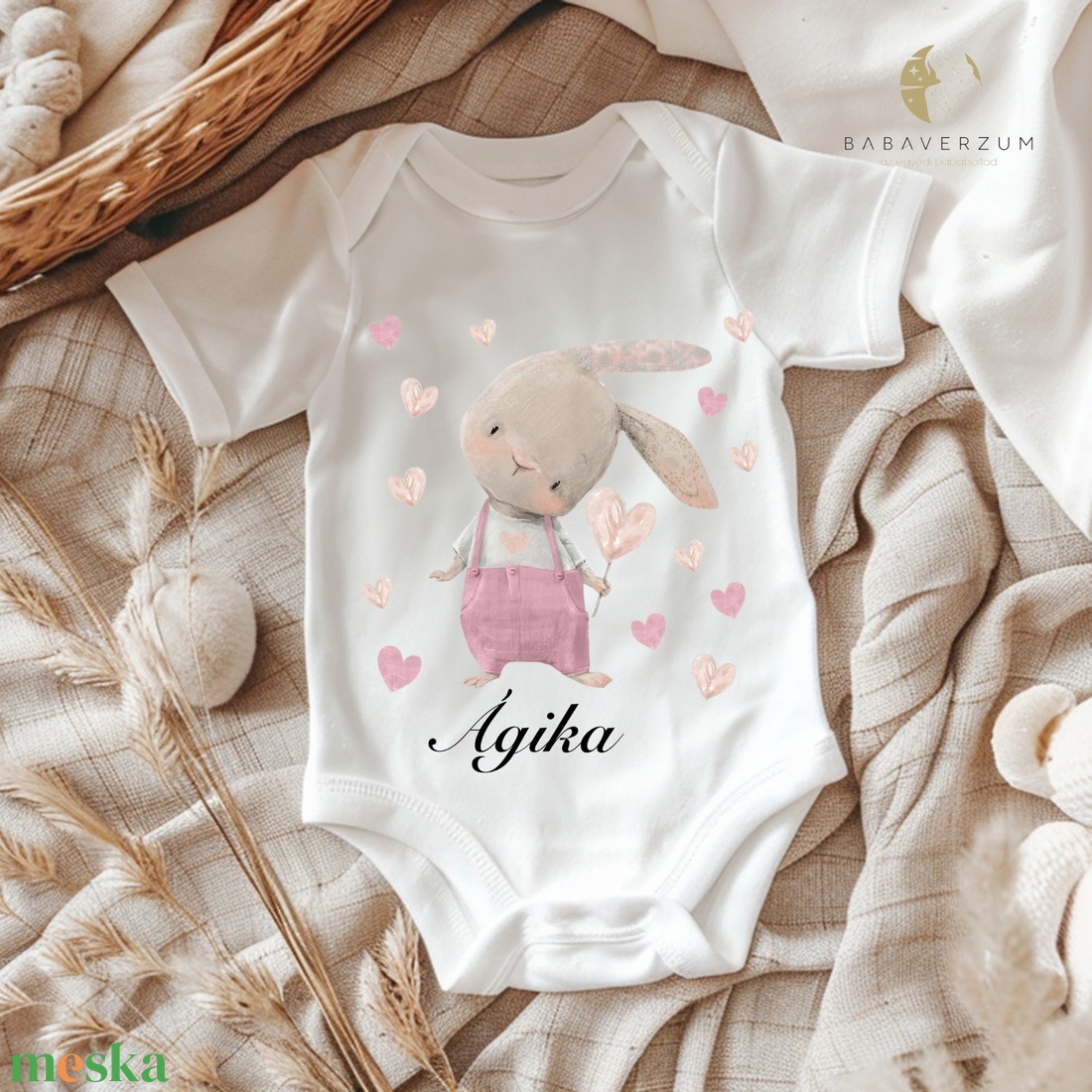 Rózsaszín nyuszi mintás body, egyedi névvel, hosszú-rövid ujjú - ruha & divat - babaruha & gyerekruha - body - Meska.hu Rózsaszín nyuszi mintás body, egyedi névvel, hosszú-rövid ujjú - ruha & divat - babaruha & gyerekruha - body - Meska.hu
