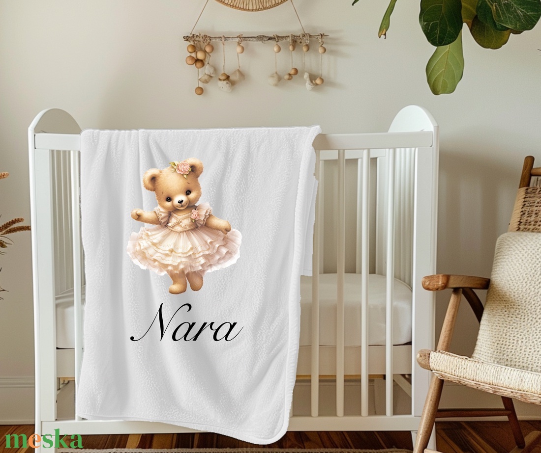 Táncoló maci mintás névre szóló body, pihe-puha baba takaróval szettben - ruha & divat - babaruha & gyerekruha - body - Meska.hu Táncoló maci mintás névre szóló body, pihe-puha baba takaróval szettben - ruha & divat - babaruha & gyerekruha - body - Meska.hu