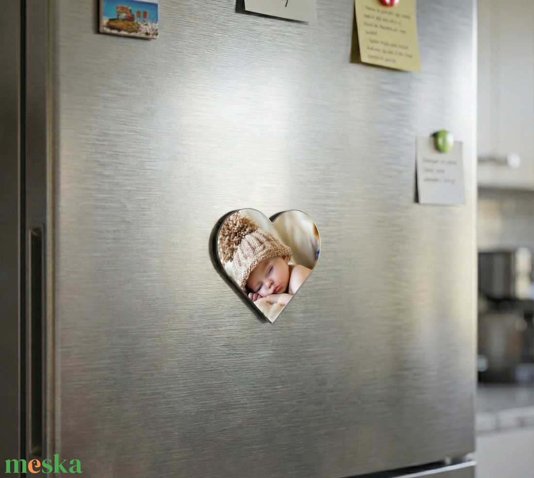 Valentin-napi Egyedi fényképes, szív alakú hűtőmágnes  - otthon & életmód - konyhafelszerelés, tálalás - konyhai dekoráció - hűtőmágnes - Meska.hu