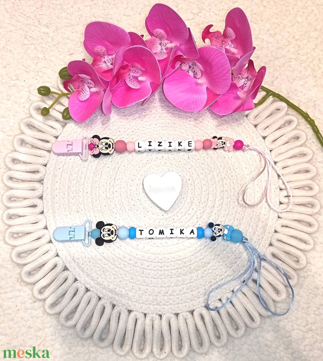 Egyedi. névre szóló cumilánc - 5 betűs - baba - mama - baba játékok - cumilánc - Meska.hu