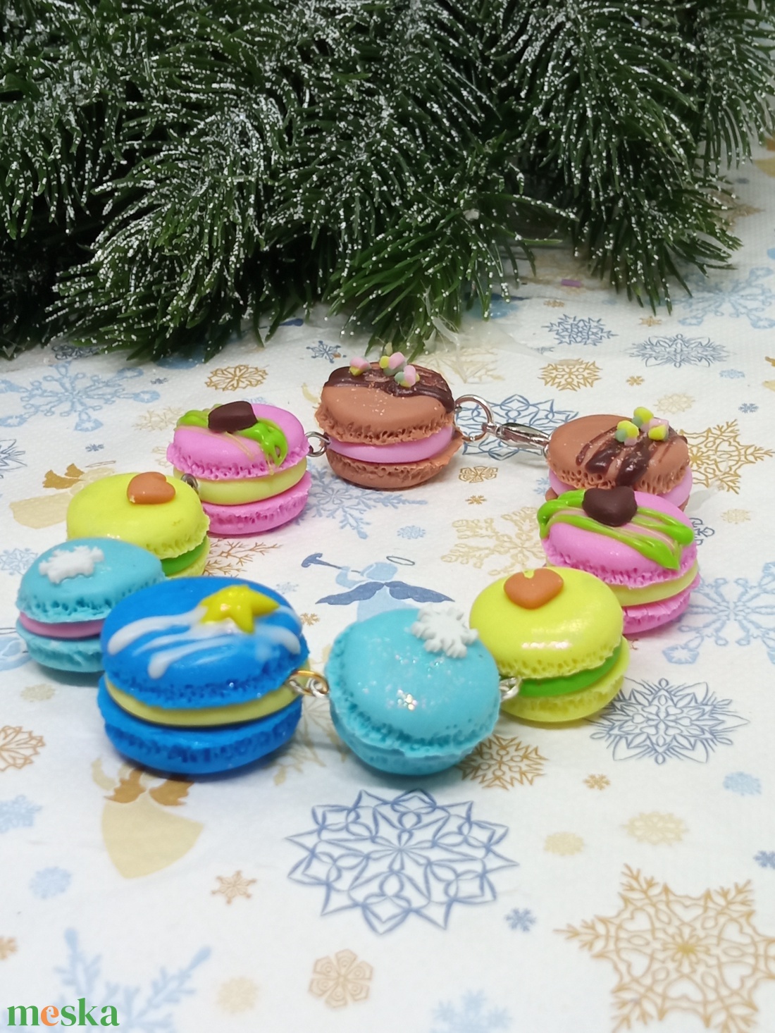  Macaron karkötő - ékszer - karkötő - karkötő medállal - Meska.hu