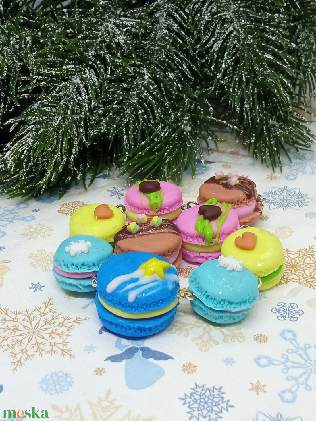  Macaron karkötő - ékszer - karkötő - karkötő medállal - Meska.hu