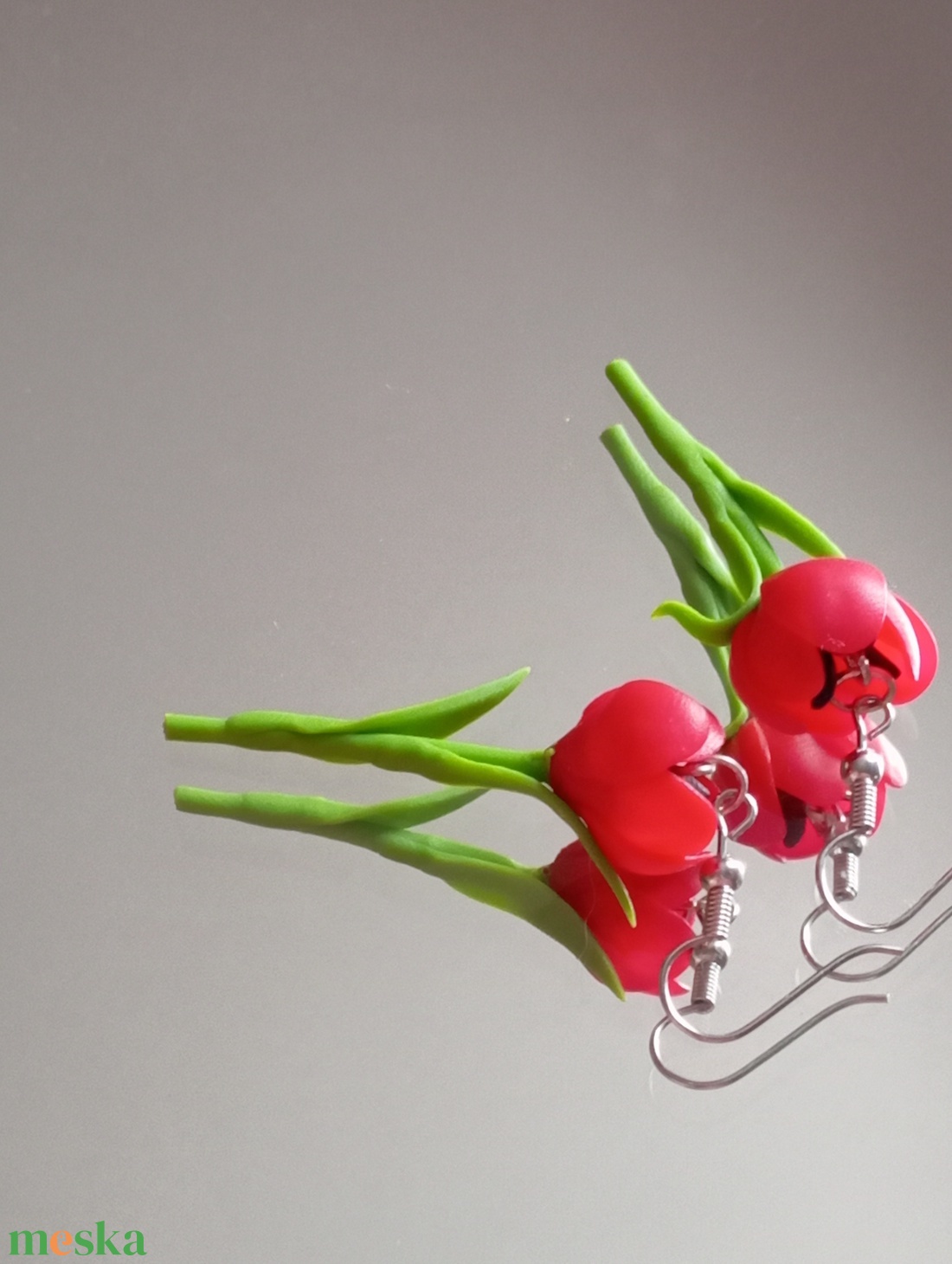 Piros Tulipán fülbevaló - ékszer - fülbevaló - lógó fülbevaló - Meska.hu Piros Tulipán fülbevaló - ékszer - fülbevaló - lógó fülbevaló - Meska.hu