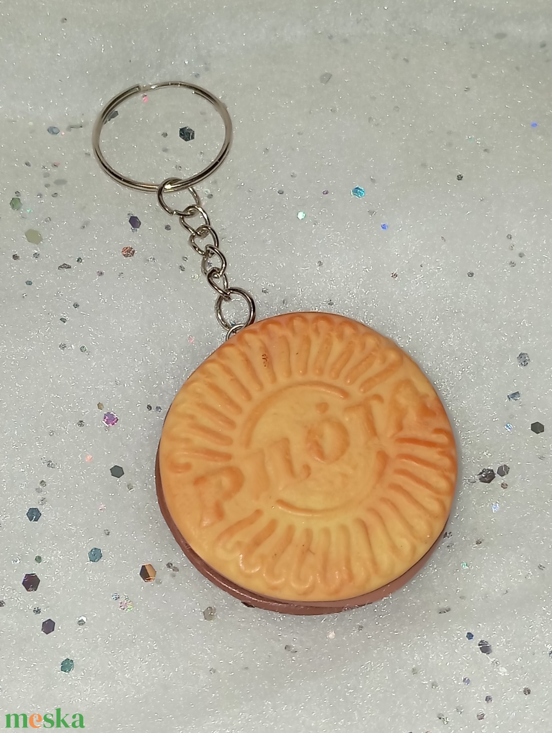 Pilóta keksz kulcstartó  - táska & tok - kulcstartó & táskadísz - kulcstartó - Meska.hu