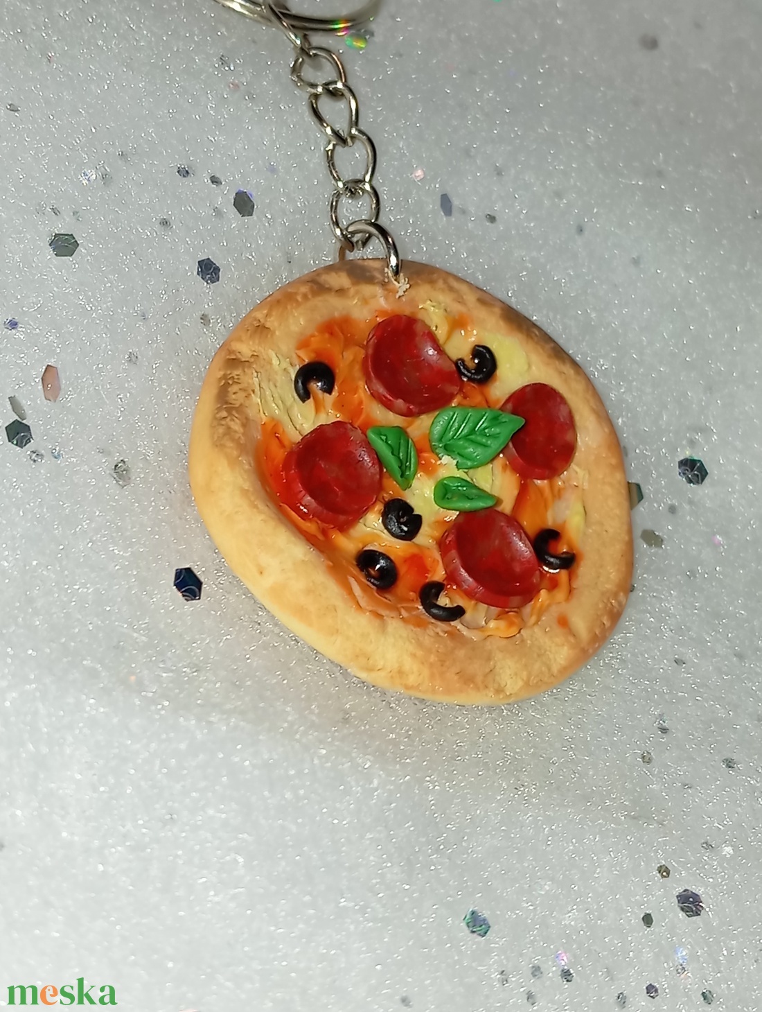 Szalámis pizza  kulcstartó  - táska & tok - kulcstartó & táskadísz - kulcstartó - Meska.hu