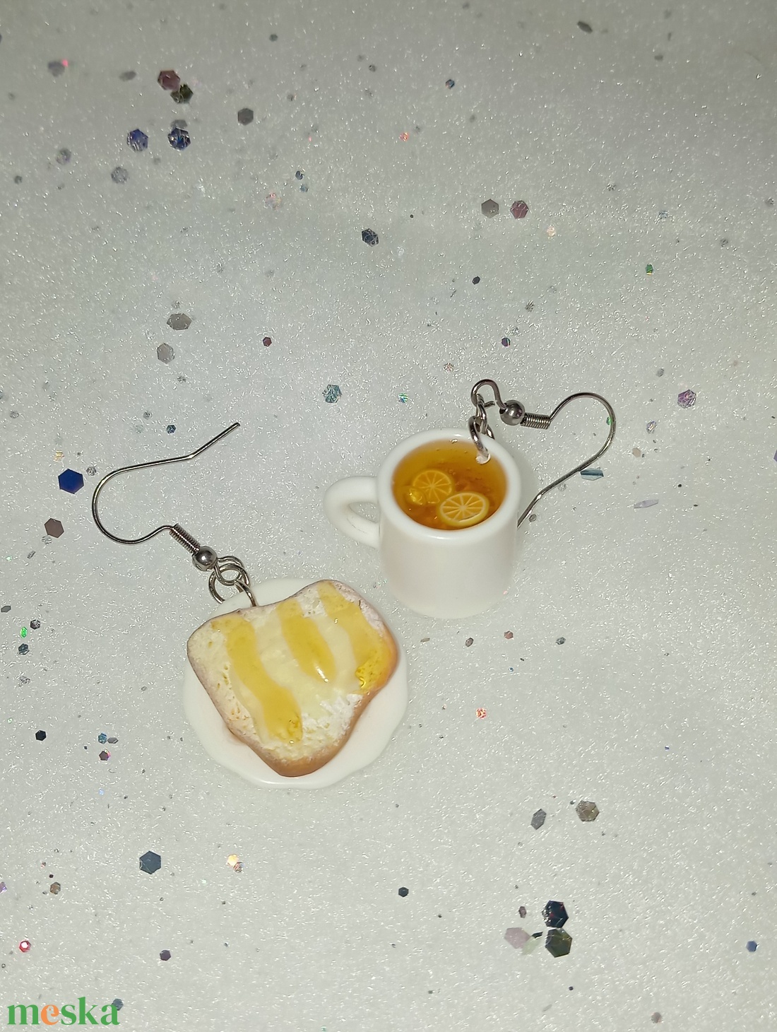 Vajas mézes kenyér citromos teával fülbevaló  - ékszer - fülbevaló - lógó fülbevaló - Meska.hu