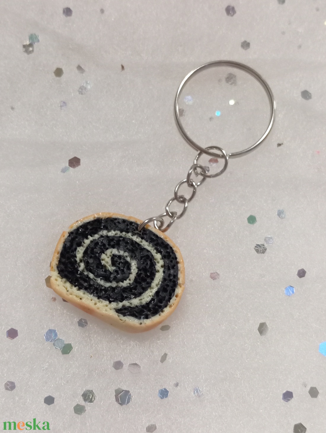 Mákos bejgli kulcstartó  - táska & tok - kulcstartó & táskadísz - kulcstartó - Meska.hu