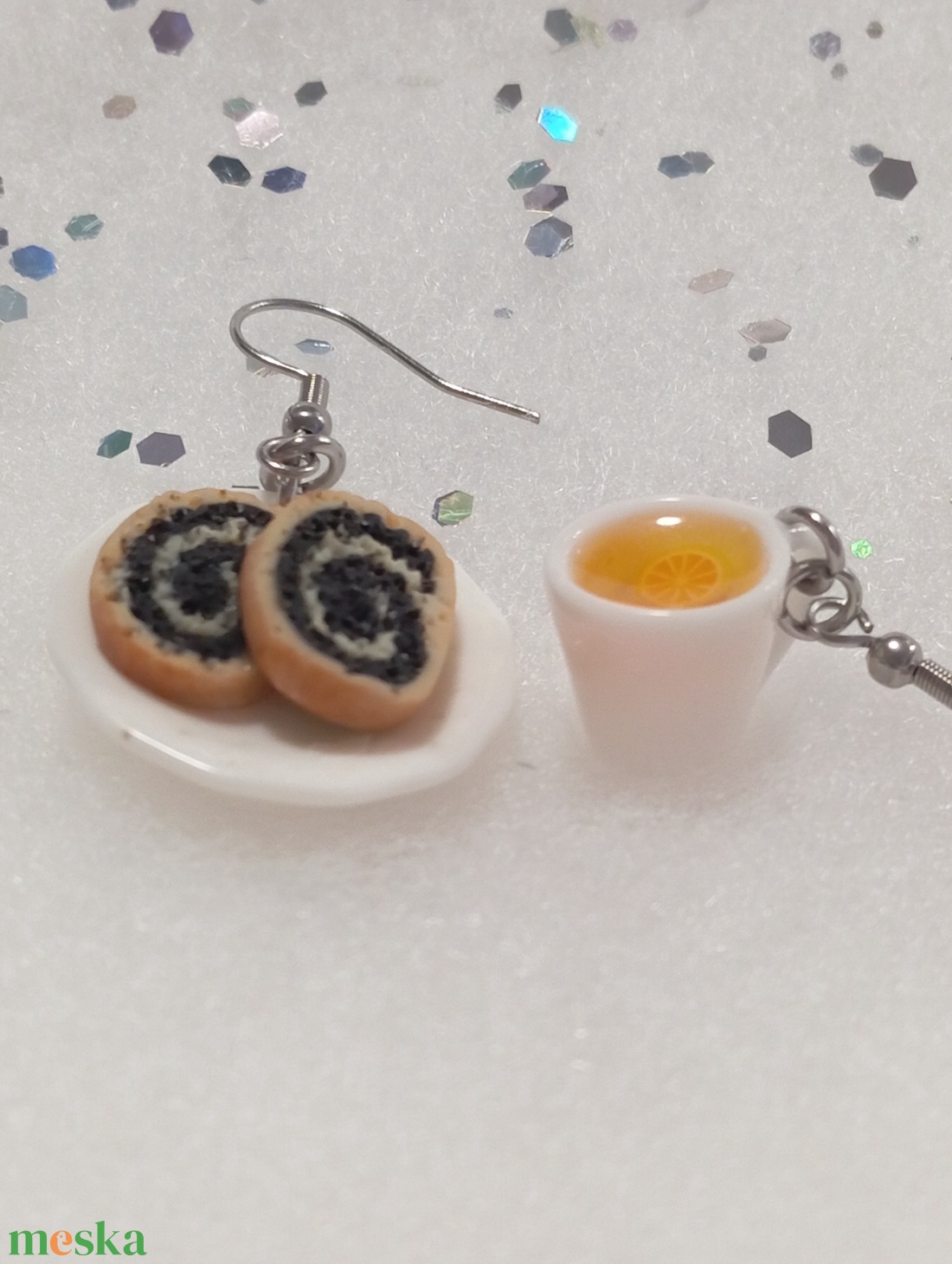 Bejglis Karácsonyi reggeli fülbevaló   - ékszer - fülbevaló - lógó fülbevaló - Meska.hu