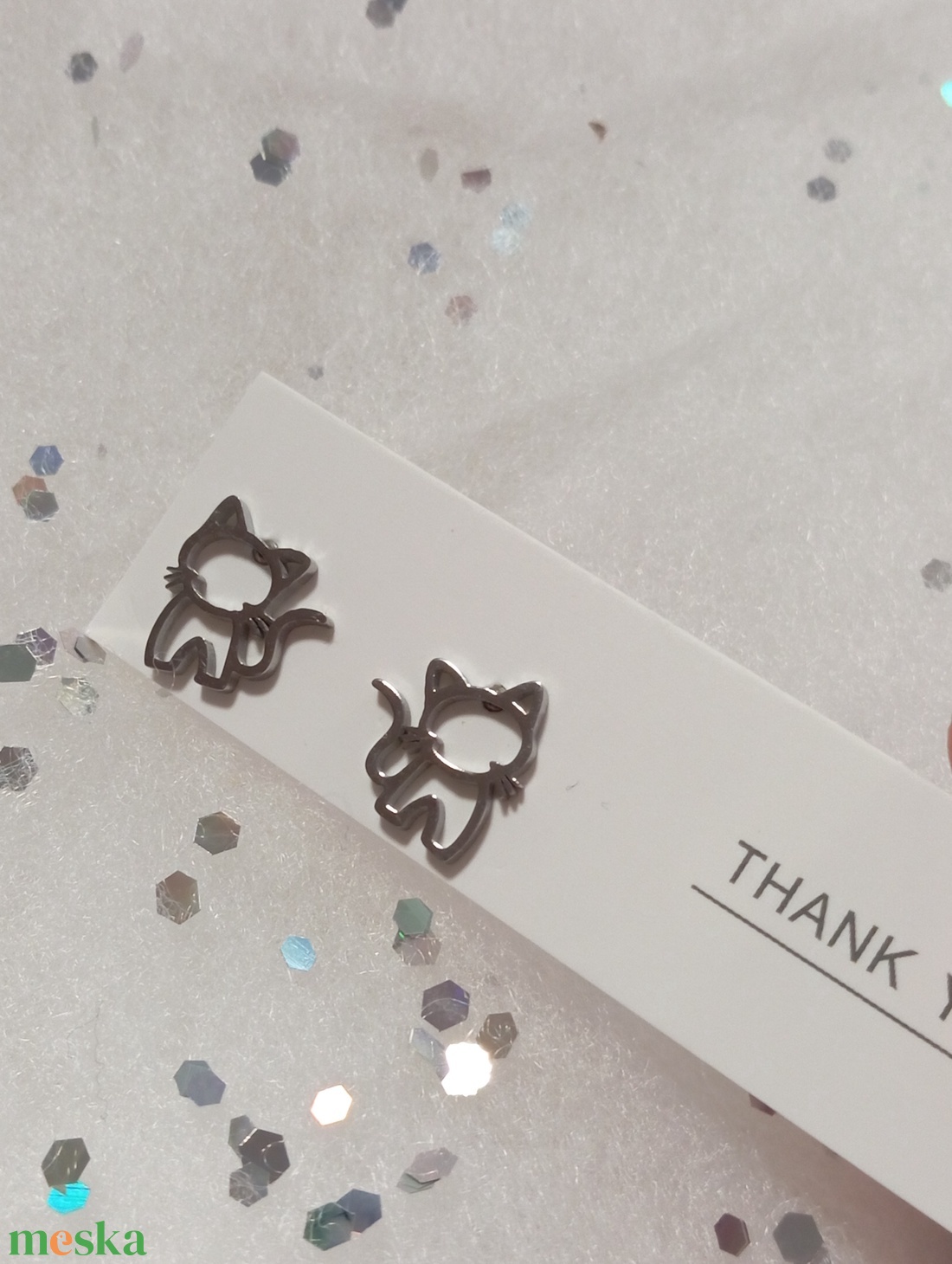 Nemesacél Cicamica bedugós fülbevaló kávé bögre  - ékszer - fülbevaló - pötty fülbevaló - Meska.hu