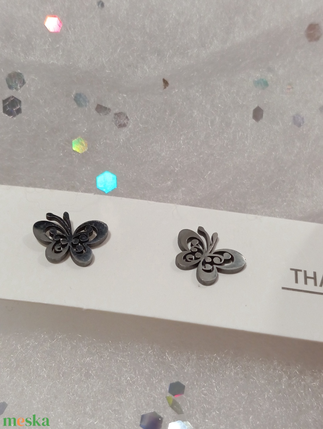 Nemesacél Pillangó  bedugós fülbevaló kávé bögre  - ékszer - fülbevaló - pötty fülbevaló - Meska.hu