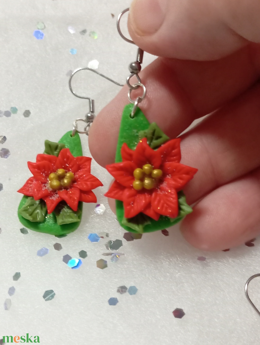A tél Királynője Mikulás virág fülbevaló   - ékszer - fülbevaló - lógó fülbevaló - Meska.hu