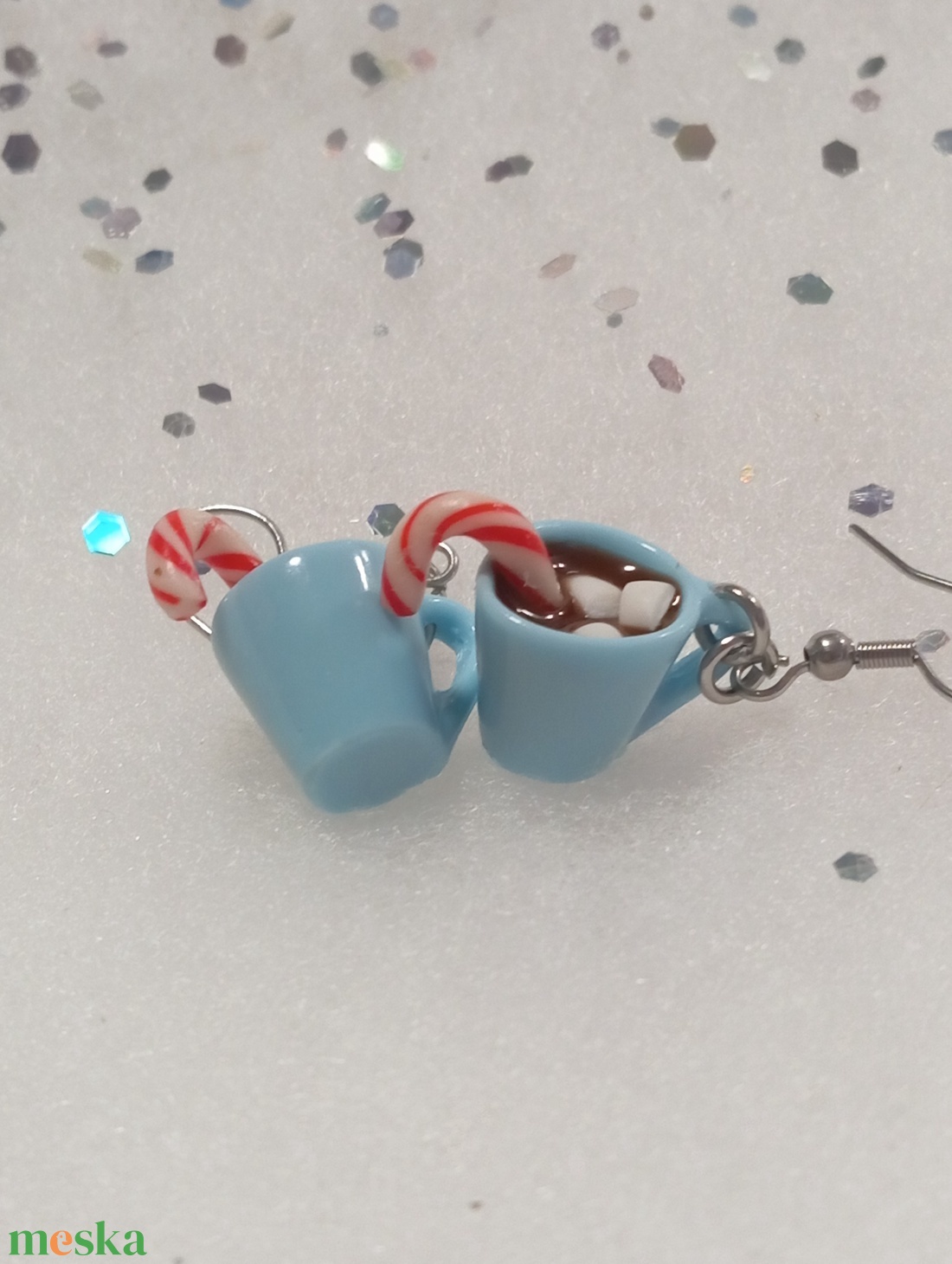 Karácsonyi forrócsoki fülbevaló   - ékszer - fülbevaló - lógó fülbevaló - Meska.hu