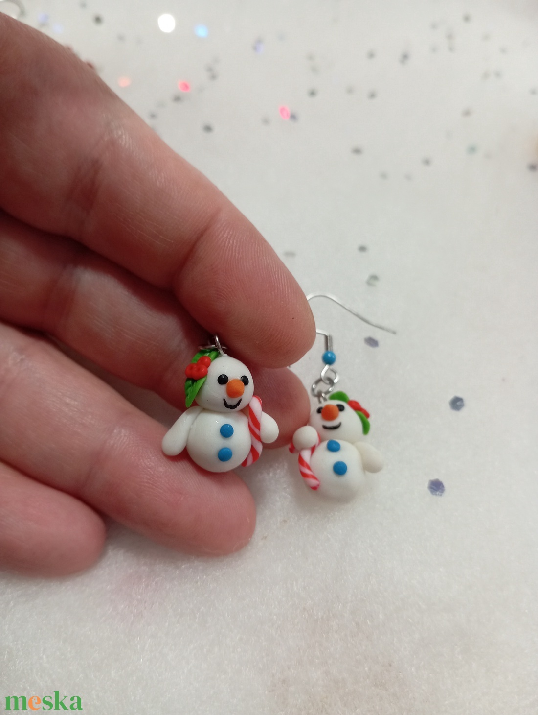 Pici Cuki Hóemberke cukorpálcával fülbevaló   - ékszer - fülbevaló - lógó fülbevaló - Meska.hu