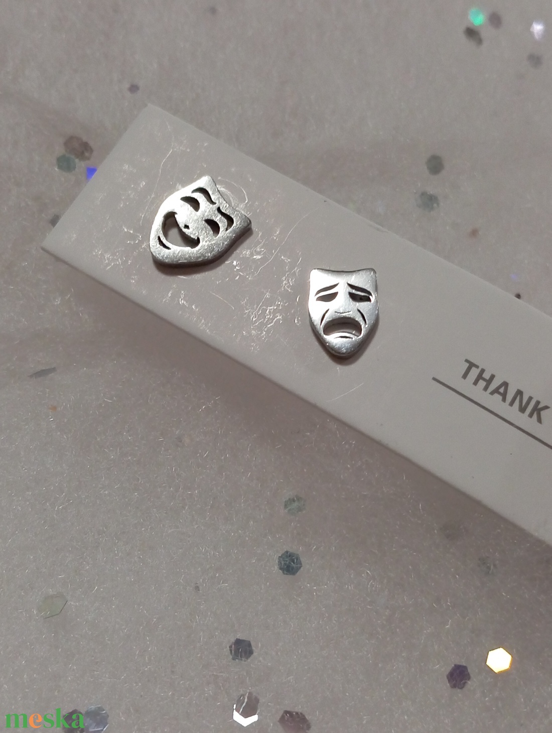 Színház az egész világ bedugós fülbevaló   - ékszer - fülbevaló - pötty fülbevaló - Meska.hu