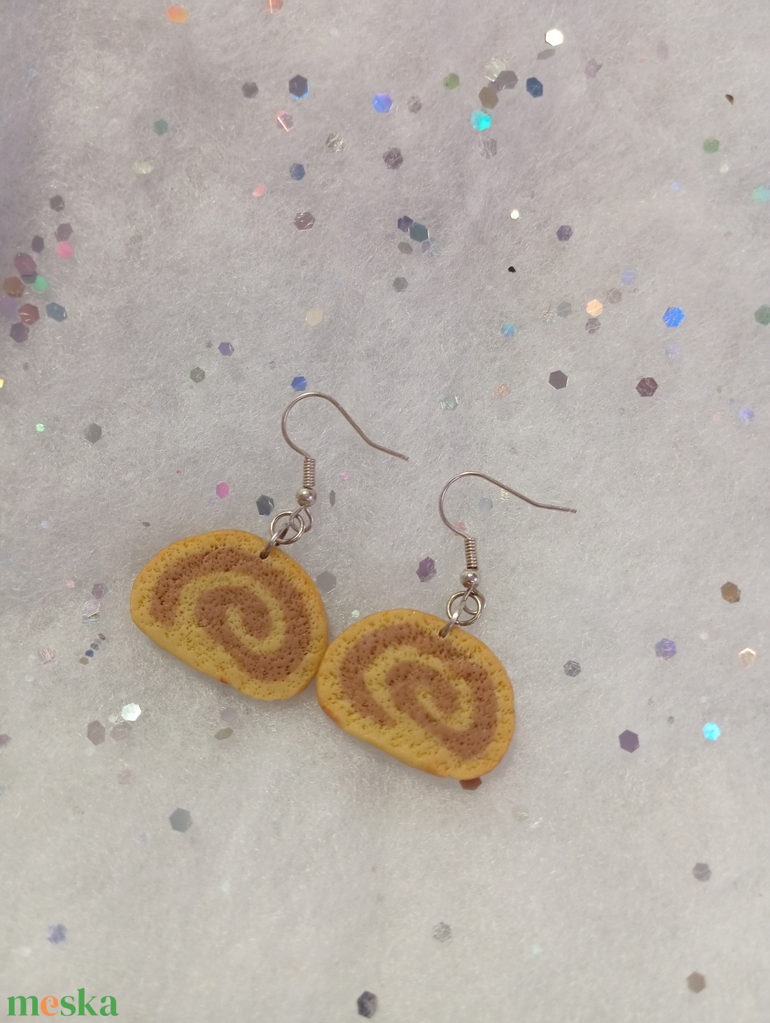 Szeletelt  Diós  Bejgli  fülbevaló   - ékszer - fülbevaló - lógó fülbevaló - Meska.hu