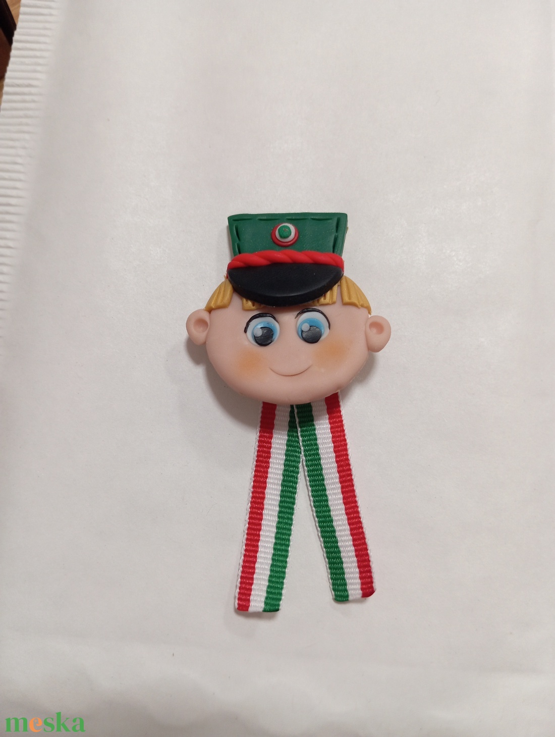 Magyar kis Huszár trikolor kitűző - ékszer - kitűző és bross - Meska.hu