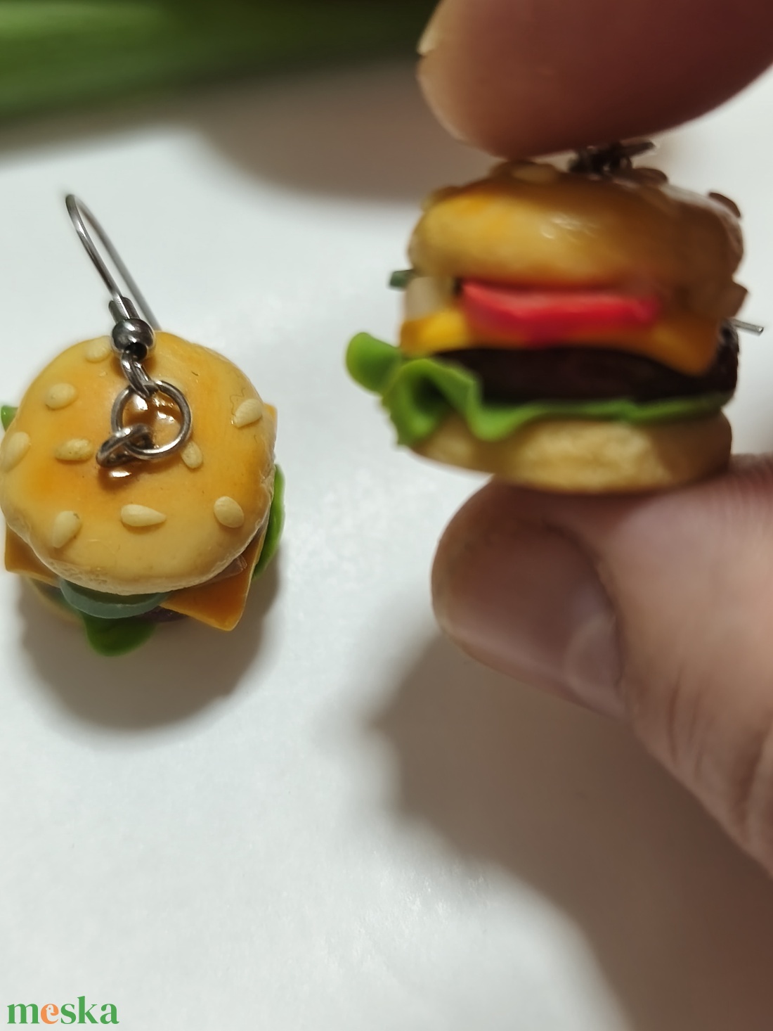 Hamburger fülbevaló  - ékszer - fülbevaló - lógó fülbevaló - Meska.hu
