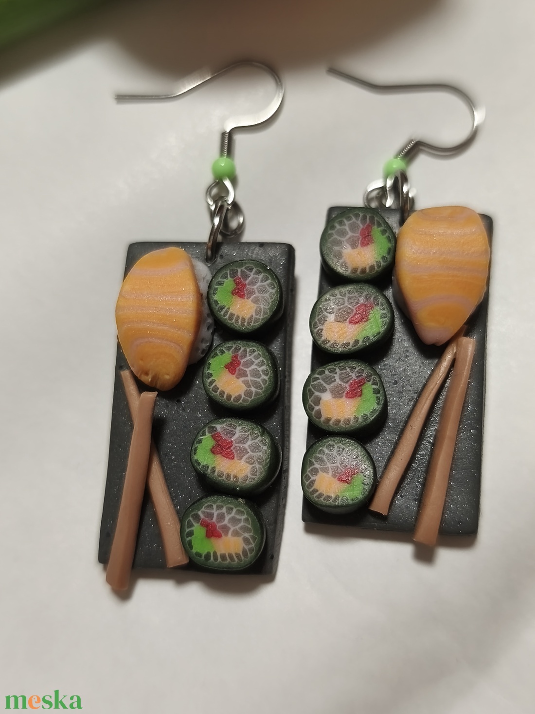 Sushi tál fülbevaló  - ékszer - fülbevaló - lógó fülbevaló - Meska.hu