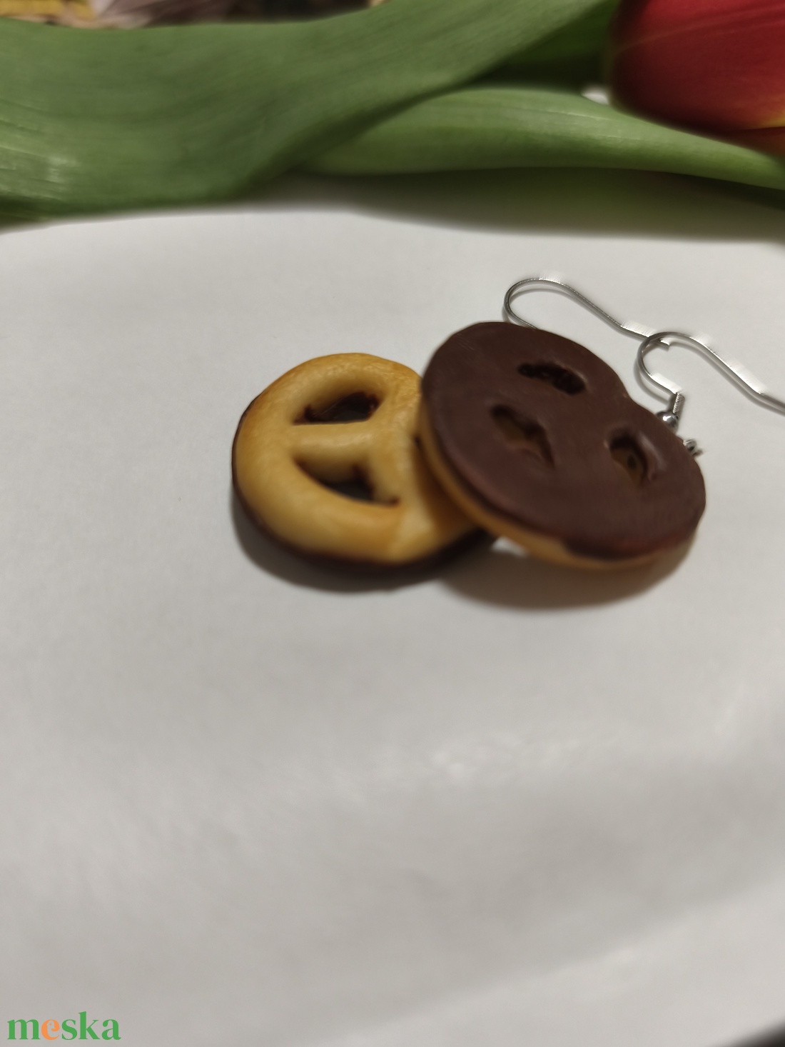 Csokis perec fülbevaló  - ékszer - fülbevaló - lógó fülbevaló - Meska.hu