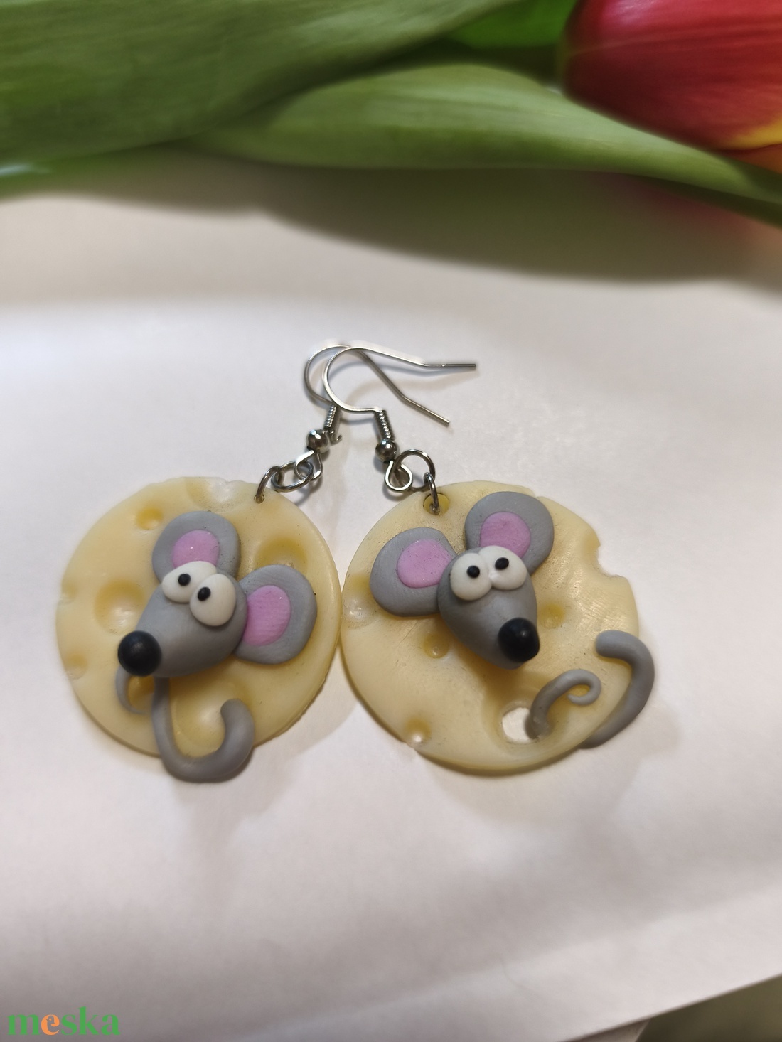  Egérke a sajt alatt fülbevaló  - ékszer - fülbevaló - lógó fülbevaló - Meska.hu