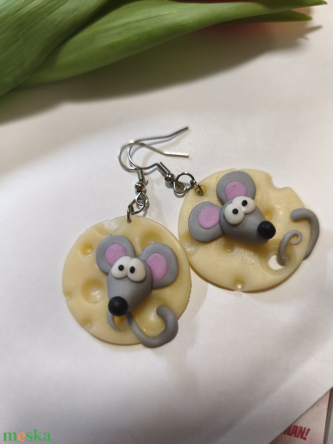  Egérke a sajt alatt fülbevaló  - ékszer - fülbevaló - lógó fülbevaló - Meska.hu