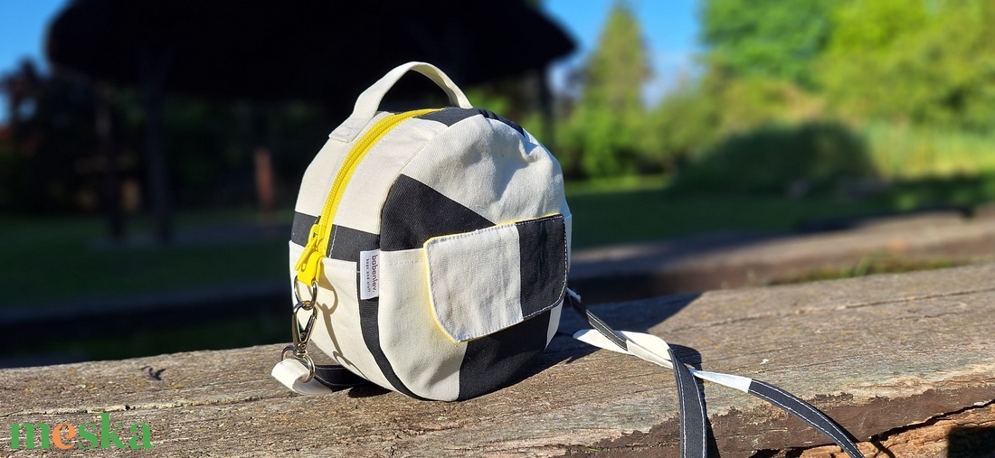 Babenlev kerek crossbody táska - táska & tok - kézitáska & válltáska - vállon átvethető táska - Meska.hu Babenlev kerek crossbody táska - táska & tok - kézitáska & válltáska - vállon átvethető táska - Meska.hu