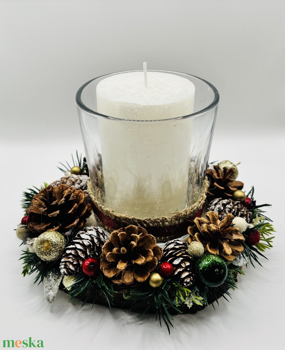 Karácsonyi asztaldísz erdei hangulattal - karácsony - karácsonyi lakásdekoráció - ünnepi asztaldekoráció - Meska.hu