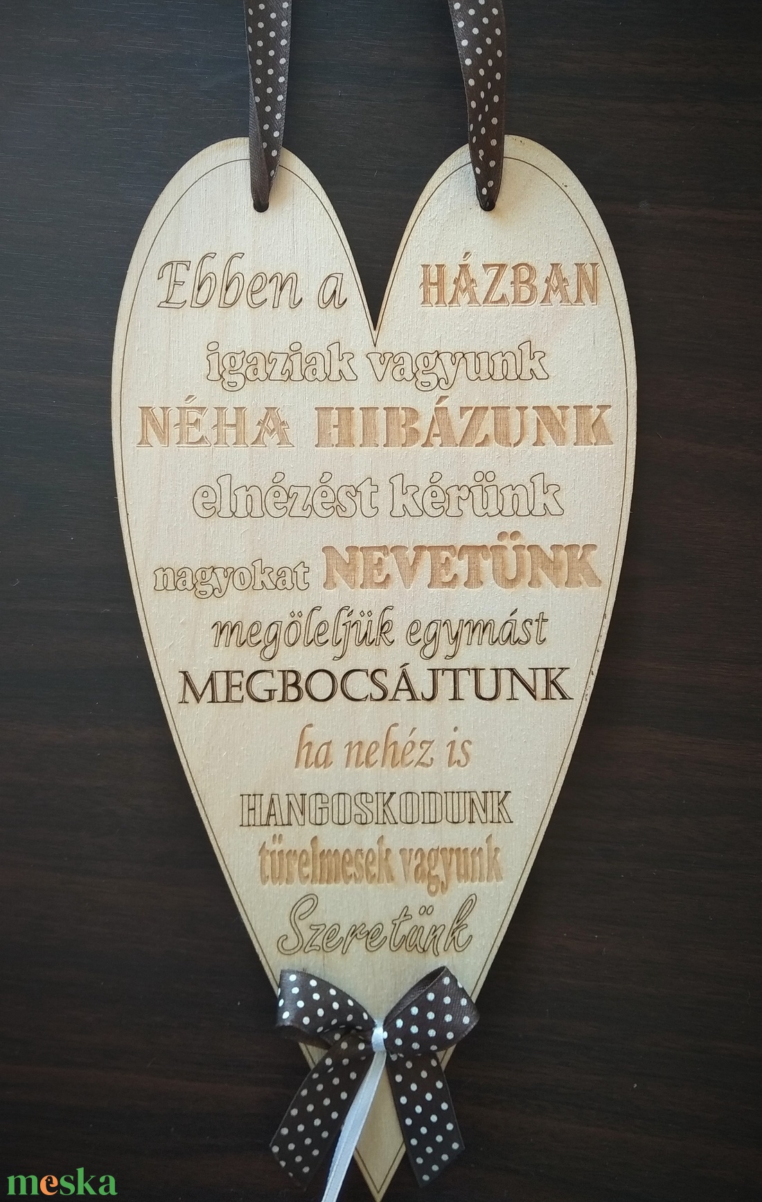 Szív alakú családi tábla - otthon & életmód - dekoráció - kép & falikép - táblakép - Meska.hu Szív alakú családi tábla - otthon & életmód - dekoráció - kép & falikép - táblakép - Meska.hu