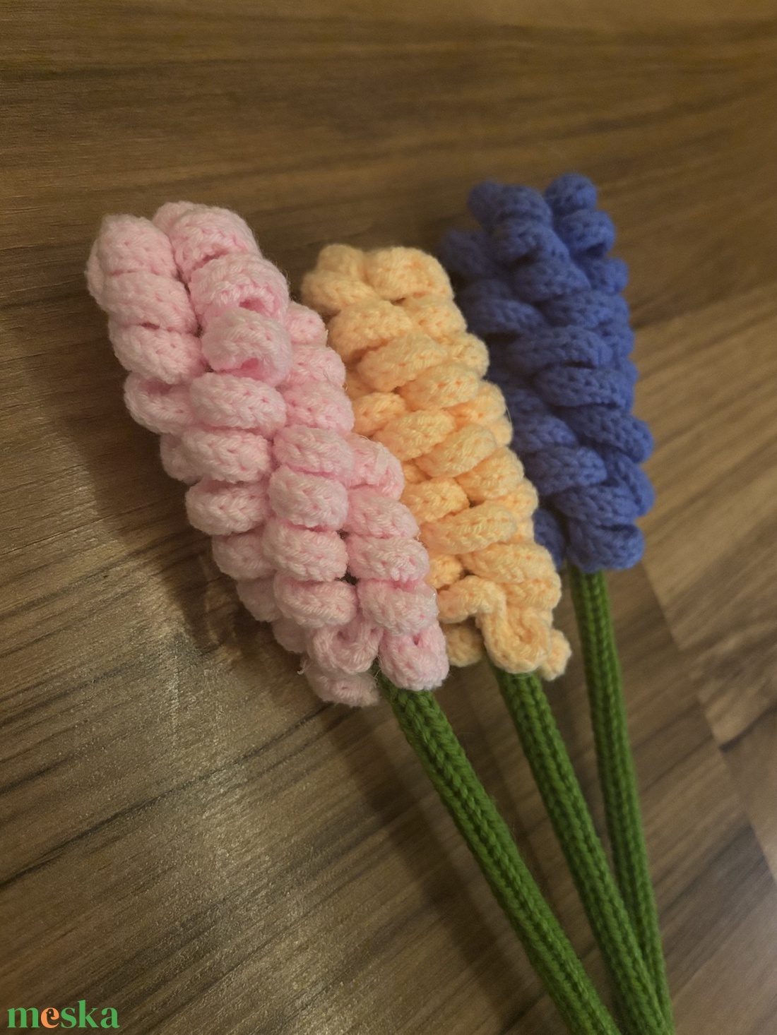 Tricotin jácint - otthon & életmód - virágdekoráció - virágok - szálas virág - Meska.hu