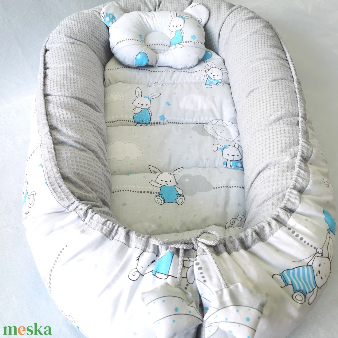 Babafészek  levehető huzattal  - baba - mama - babaágyneműk - babafészek - Meska.hu