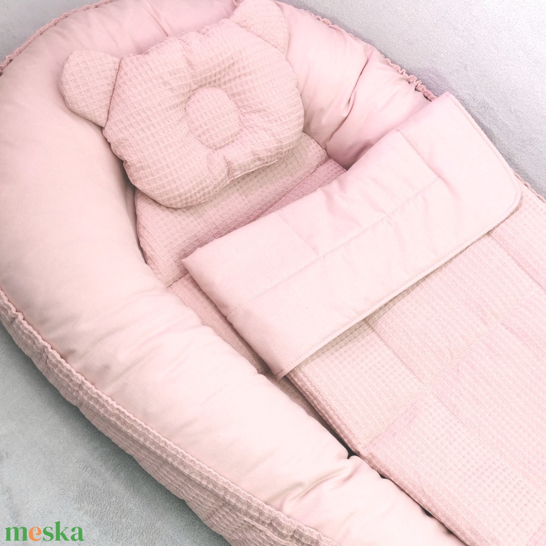 Babafészek  levehető huzattal  - otthon & életmód - babaszoba, gyerekszoba - babafészek - Meska.hu